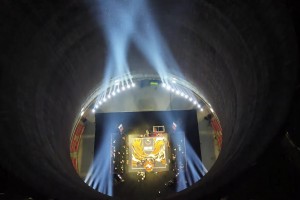 視覺(jué)震撼！洛陽(yáng)新建的電站籃球場(chǎng)高空輔食到底有多酷？