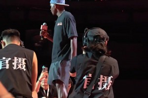 ??別逗我笑??！你隔扣完后這樣叫的？