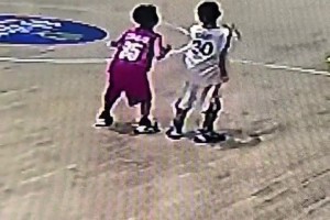 上課搗亂，罰站組合！??