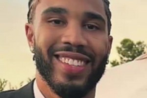 小試牛刀！近距離實(shí)拍感受字母哥的沖擊力！不犯規(guī)真的擋不住啊！